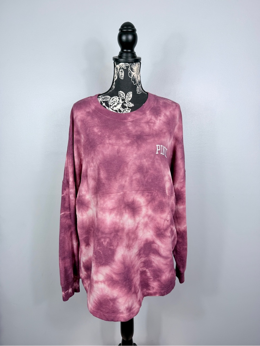 VS Pink maroon tie dye large PINK logo oversize varsity pullover size medium